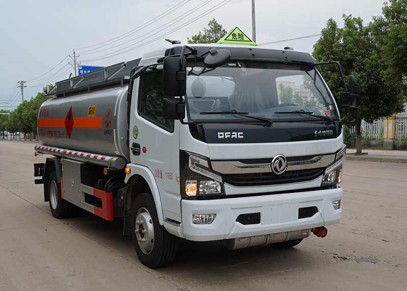 炎帝牌SZD5125GJY6C型加油車(chē)(柴汽煤8.41方)