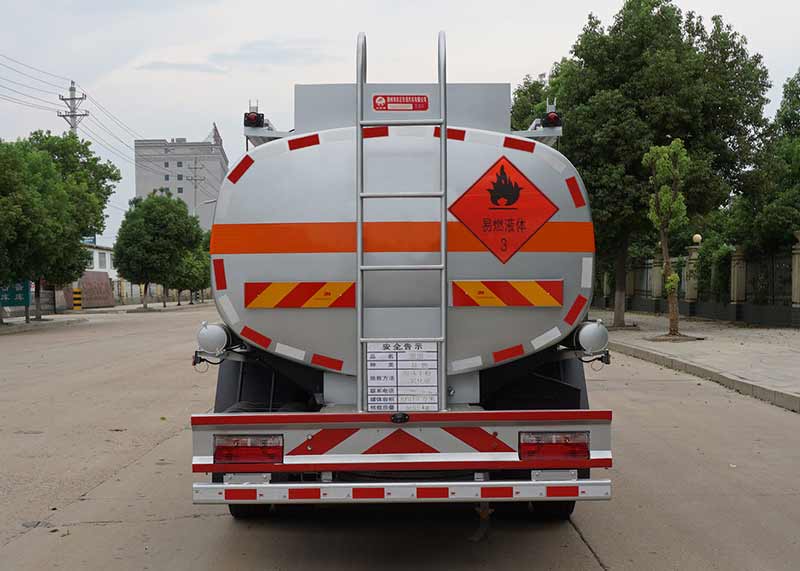 炎帝牌SZD5125GJY6C型加油車(chē)(柴汽煤8.41方)