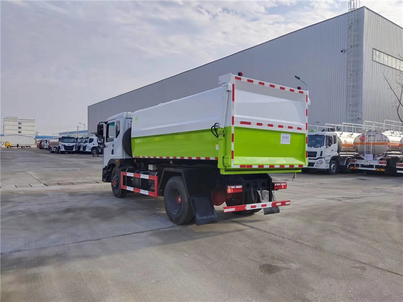 東風(fēng)10方12方側(cè)裝掛桶垃圾車
